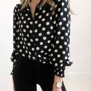 NAVY *BANANA REPUBLIC *SOFT WASH COTTON POLKA-DOT BUTTON DOWN SHIRT